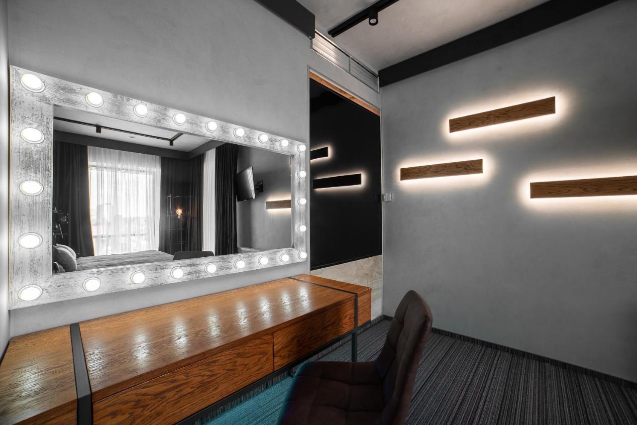 Mojo Boutique Hotel Lutsk Eksteriør bilde