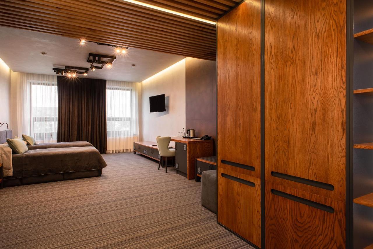 Mojo Boutique Hotel Lutsk Eksteriør bilde