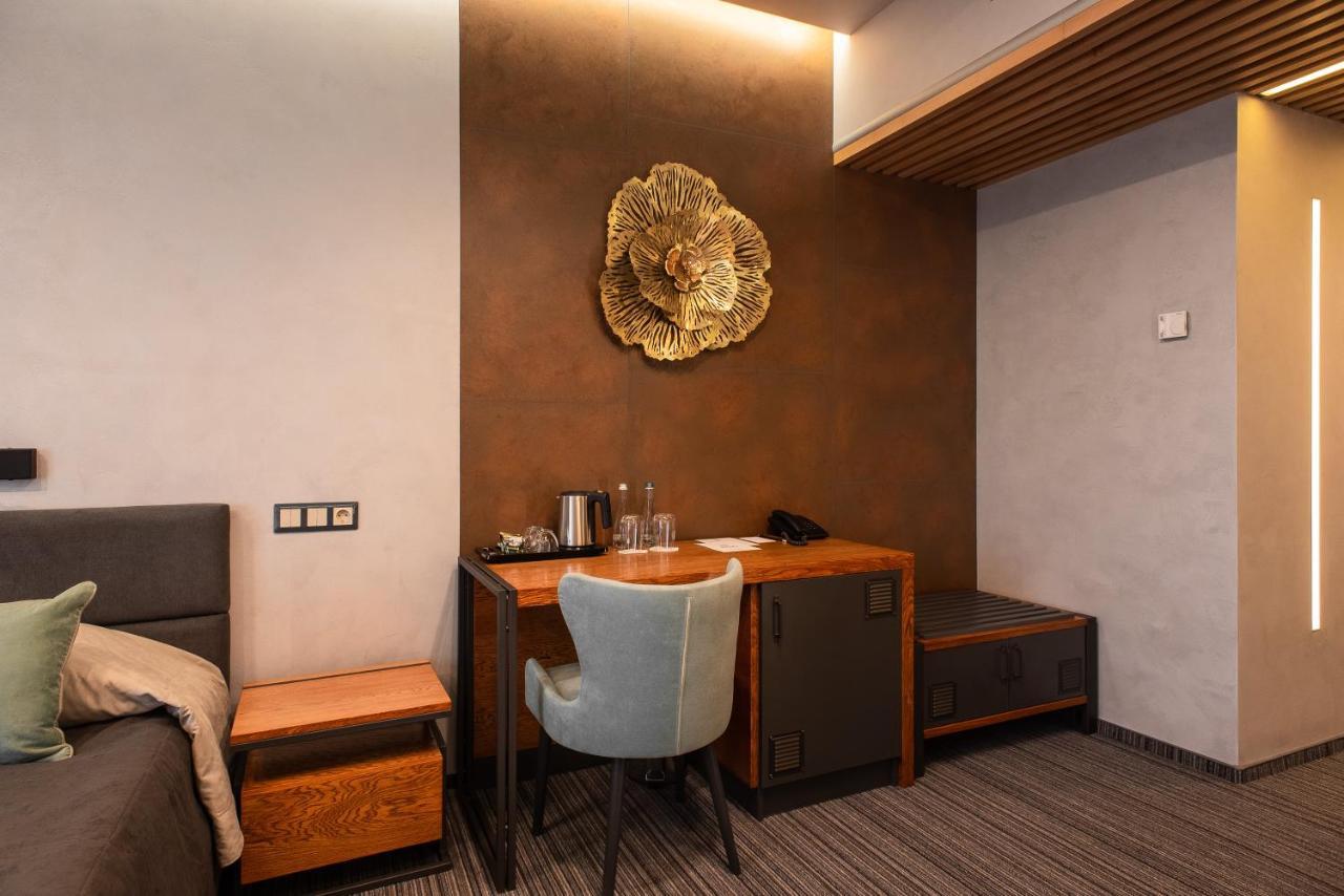 Mojo Boutique Hotel Lutsk Eksteriør bilde