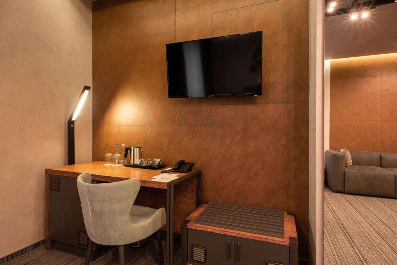 Mojo Boutique Hotel Lutsk Eksteriør bilde
