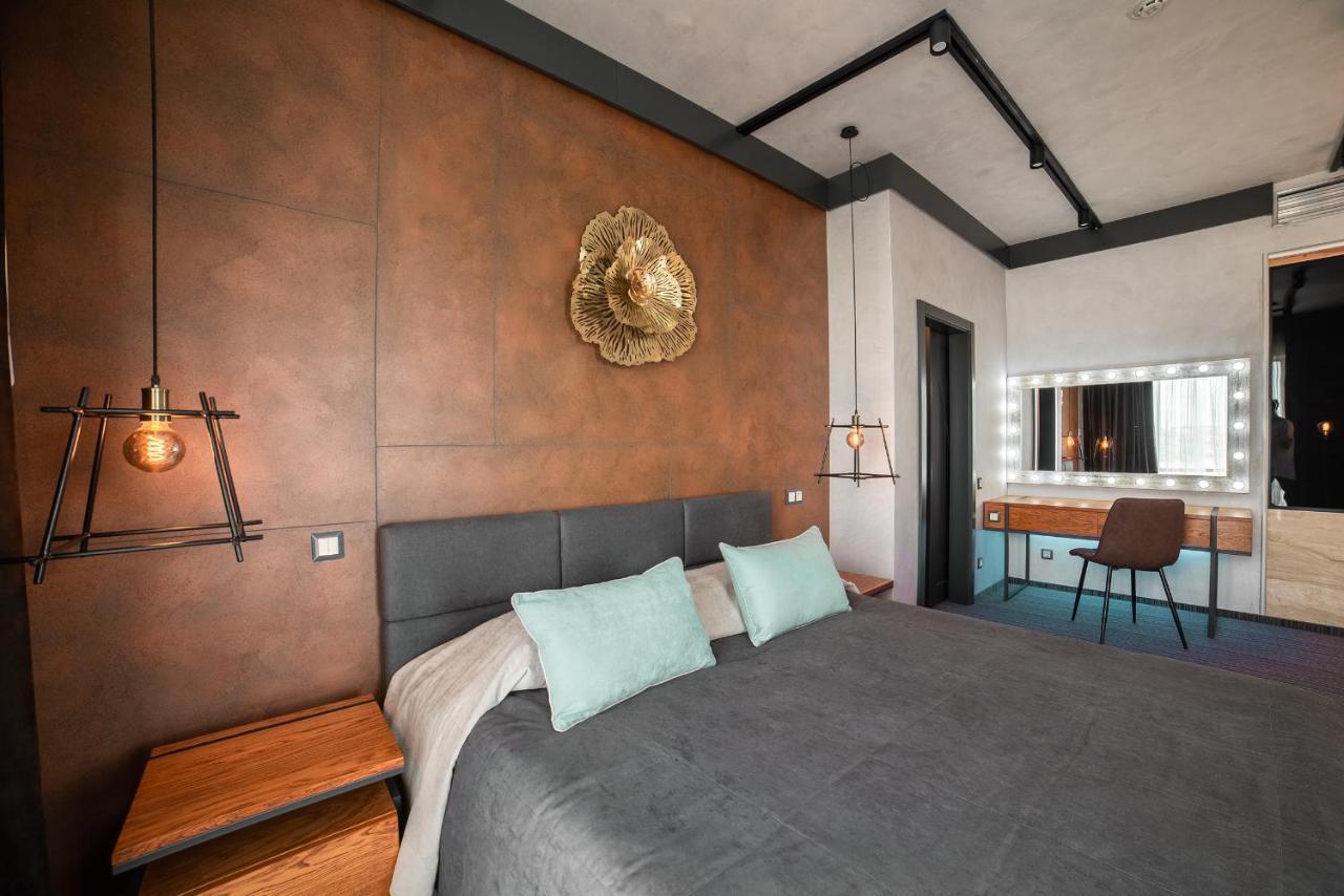 Mojo Boutique Hotel Lutsk Eksteriør bilde