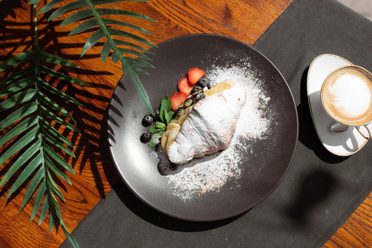 Mojo Boutique Hotel Lutsk Eksteriør bilde
